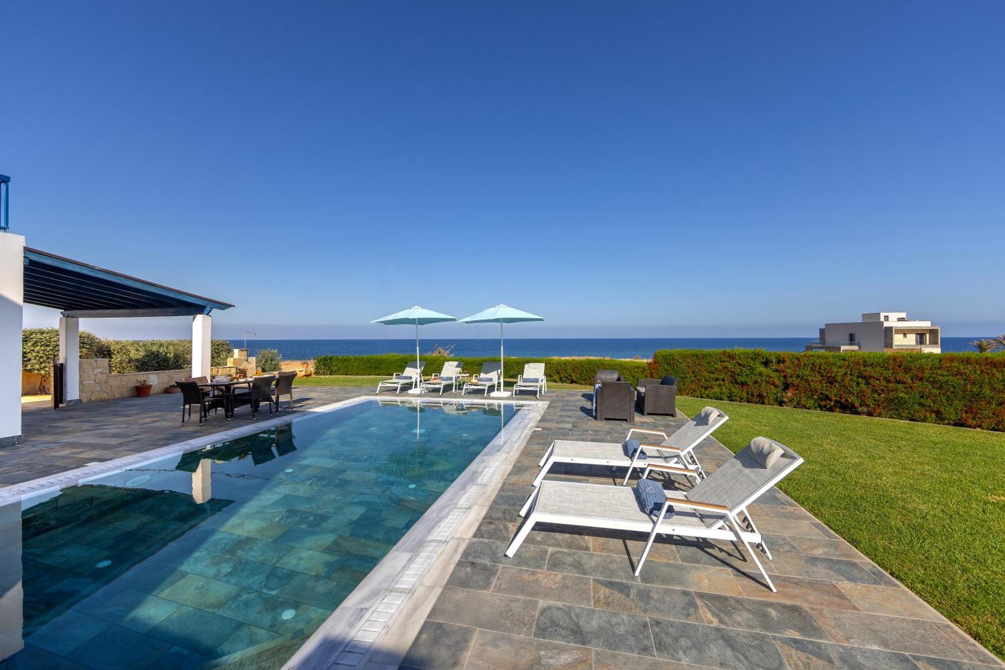Diana Seaside Villas Pomos Exteriör bild
