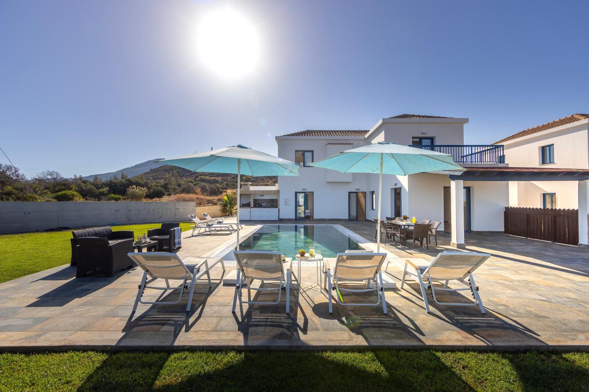 Diana Seaside Villas Pomos Exteriör bild