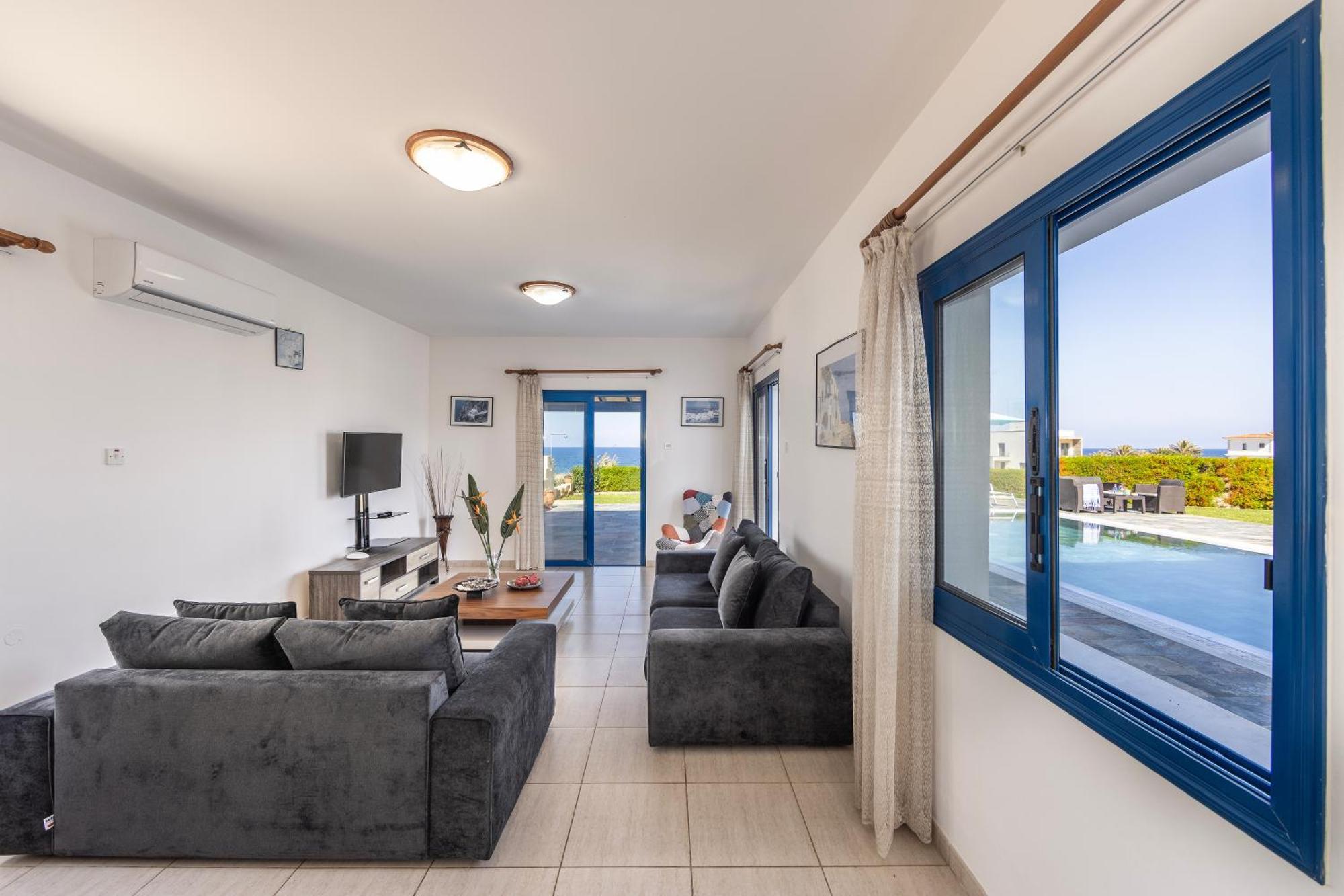 Diana Seaside Villas Pomos Exteriör bild