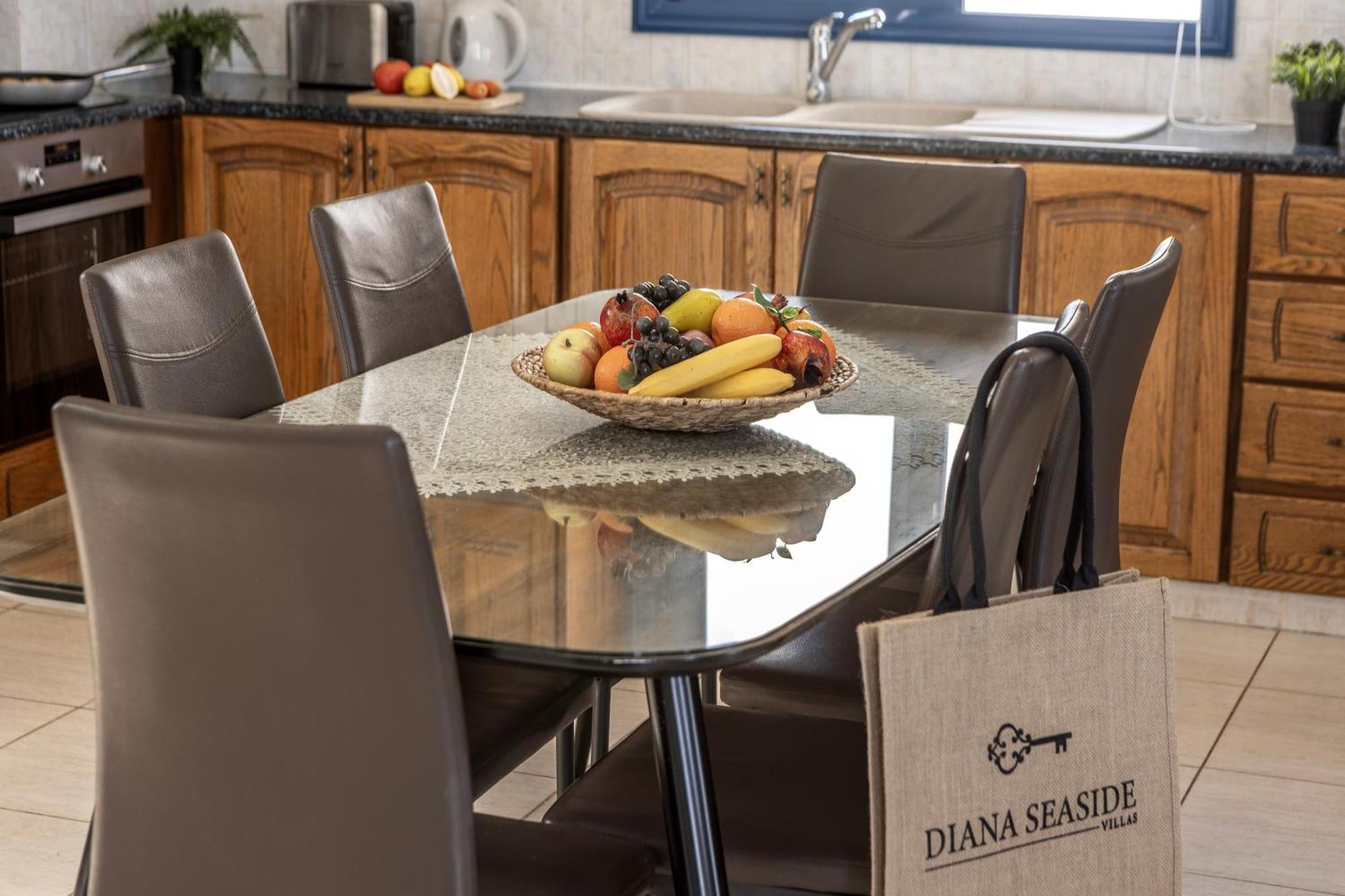 Diana Seaside Villas Pomos Exteriör bild